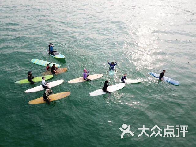 韩永安:促进城改回迁小区物业管理规范化,鼓励一线头部物业企业参与回迁小区治理